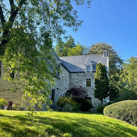 Manoir Medieval Du XV Ieme Siecle Minihy-Tréguier Eksteriør bilde